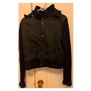 Ashley light puffer jacket with knitting sleeves